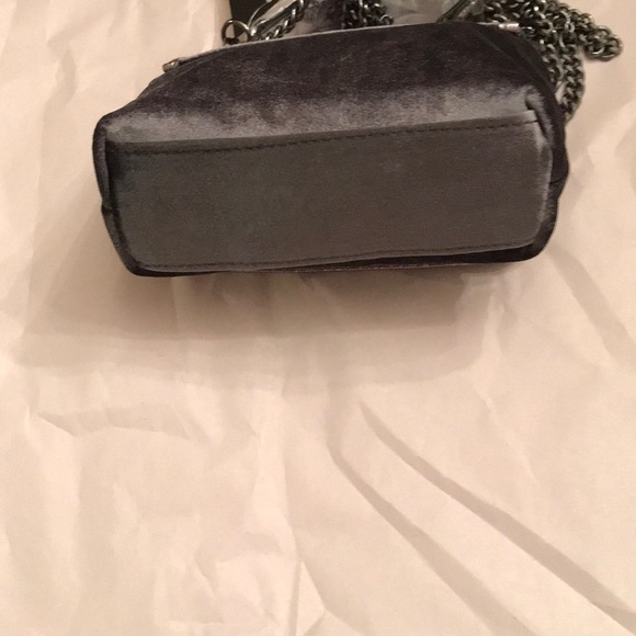 Steve Madden Grey Velvet Crossbody Bag - Picture 6 of 8